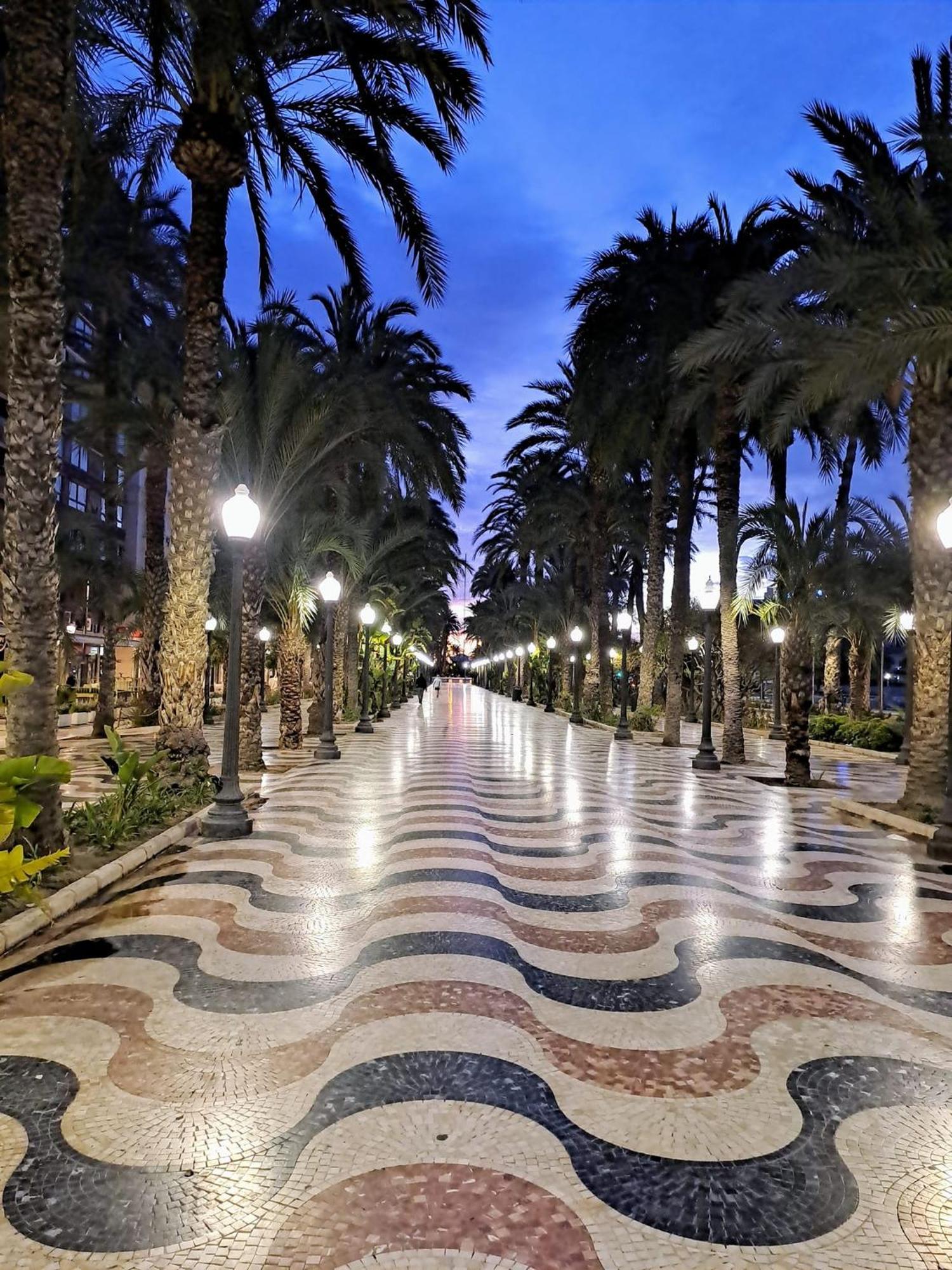San Francisco 10 - 6 Apartamentos Boutique En El Centro - Playa Postiguet Alicante Dış mekan fotoğraf